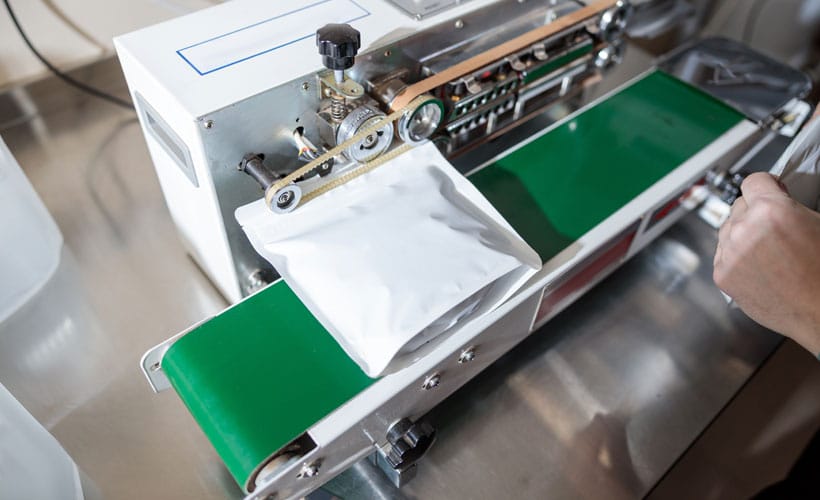 Sealing-Machine